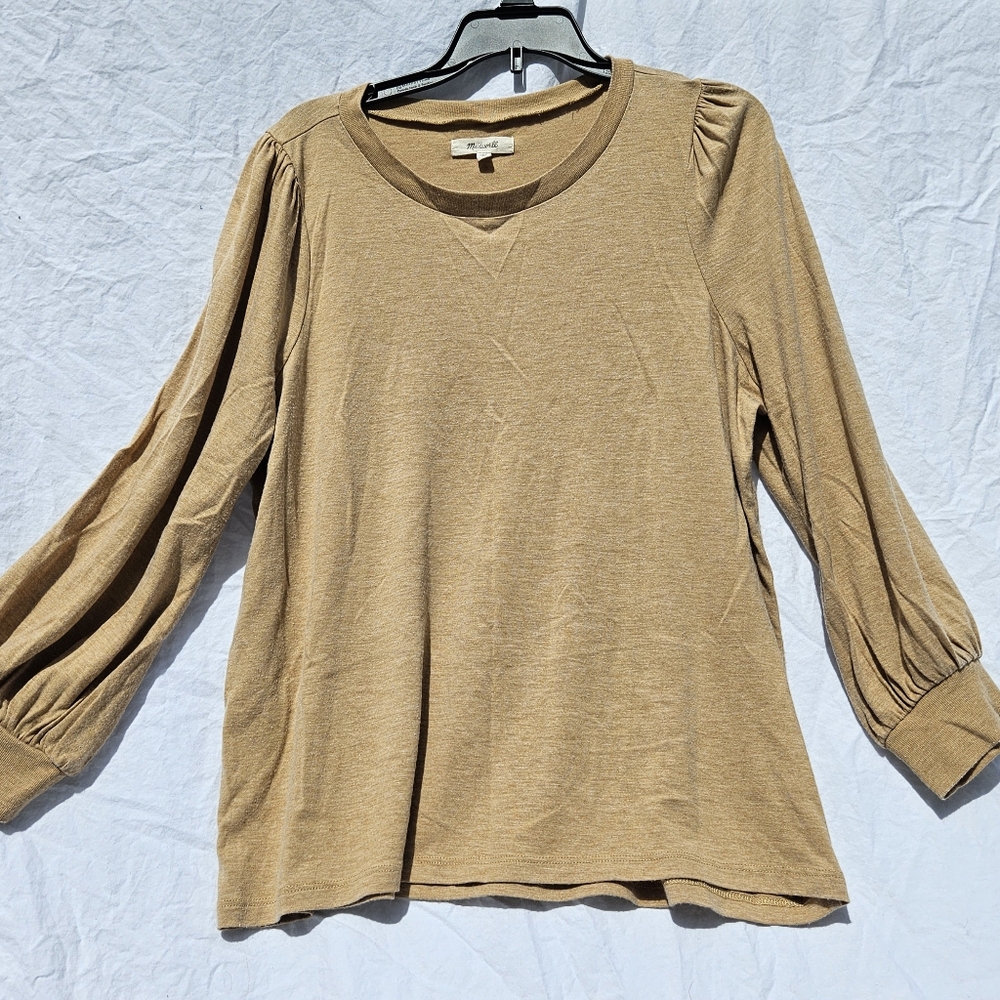 Woman's blouse